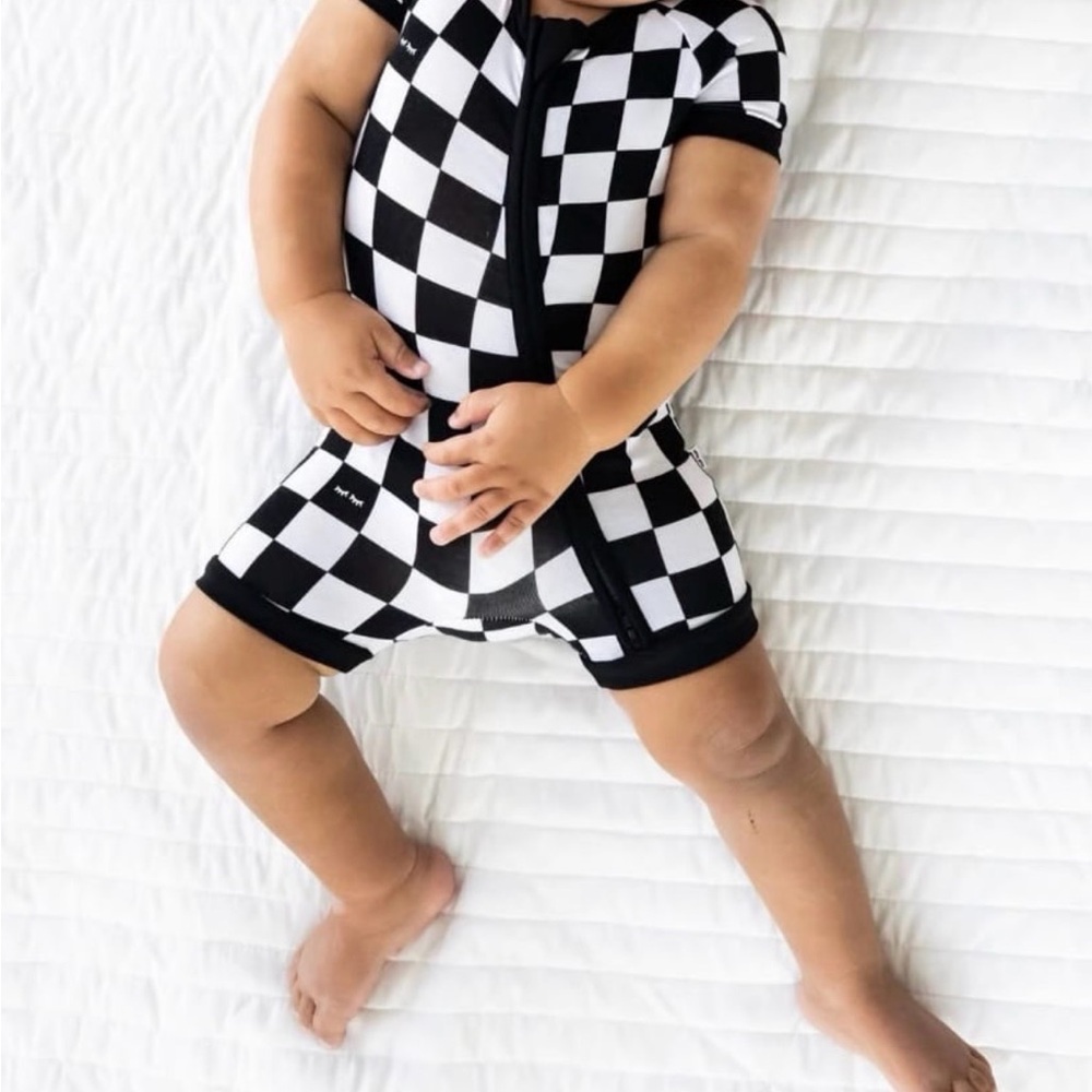NWT Little Sleepies cool checks shorty zippy onesie 18-24m bamboo